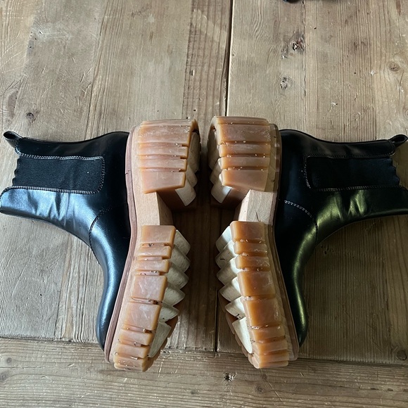 Stella McCartney Emilie Platform Chelsea Boots In Black/Gum Size 36.5 - Picture 13 of 16